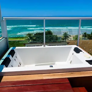 https://terra-nostra-residence.portodegalinhashotels.com