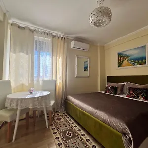 https://evis-guest-house.albaniahotels.org
